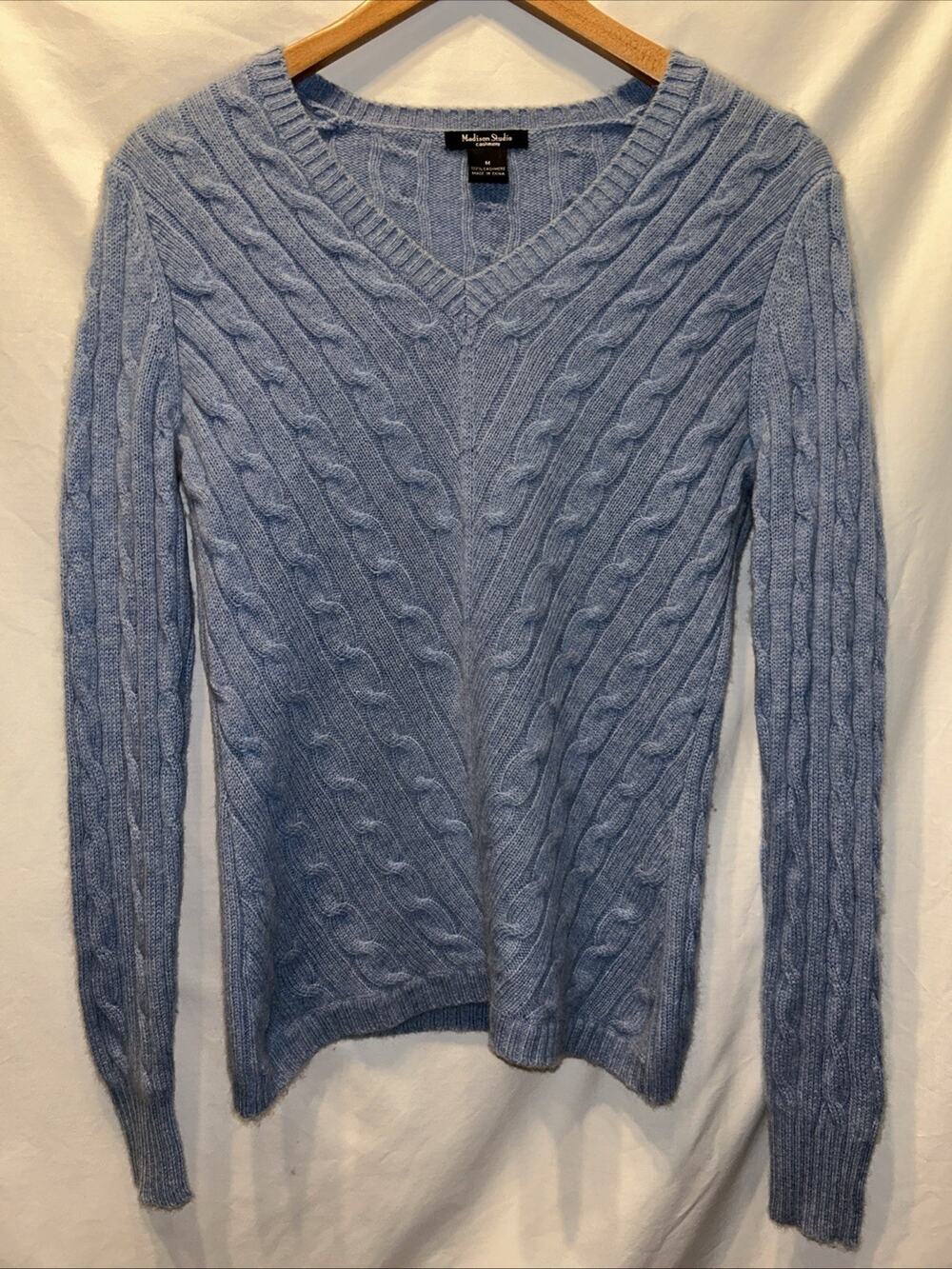 Madison Studio Cashmere Sweater Size Medium Blue V-Neck Cable Knit Preppy Cozy